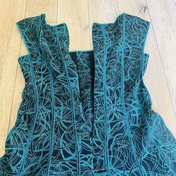 Tadashi Shoji Dress L Green Brocade Fit Flare Cocktail Wedding Guest Elegant - Picture 14 of 15